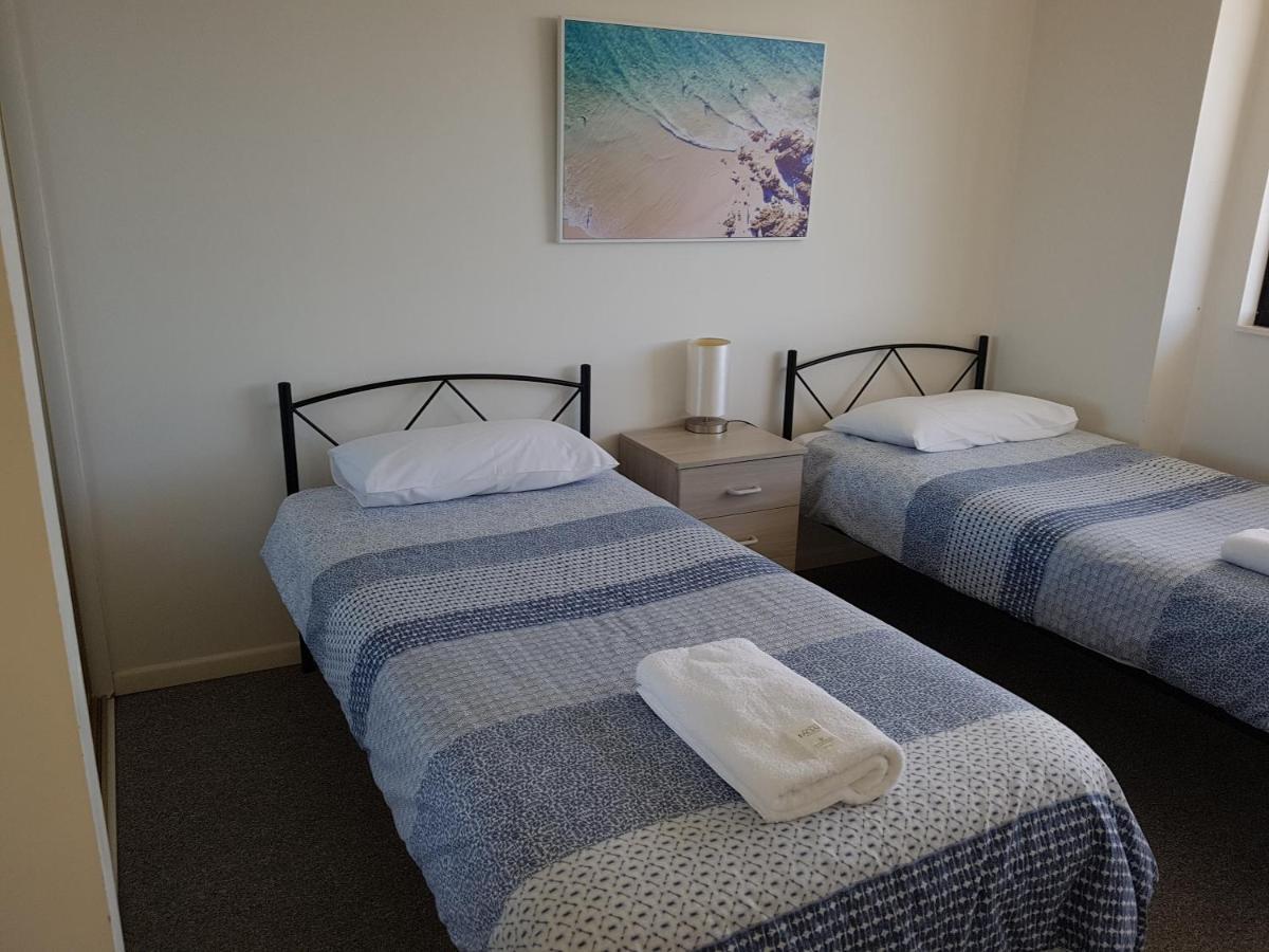 Burgess @ Kings Beach Apartments Калаундра Экстерьер фото